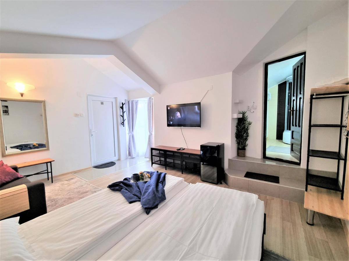 Casa Eladi Apartment Ефорие Суд Екстериор снимка